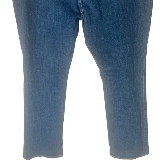 LEVI’S Classic Bootcut Jeans Stretch Mid-Rise Blue Denim Size 34 - Picture 9 of 16